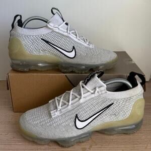 Nike Vapormax 2021 Flyknit Monochrome Men Sneakers- SZ 9